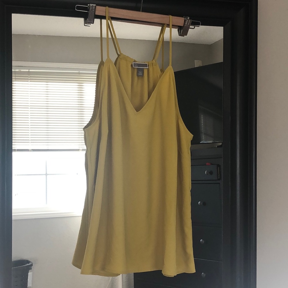 Chelsea28 Camisole NWOT